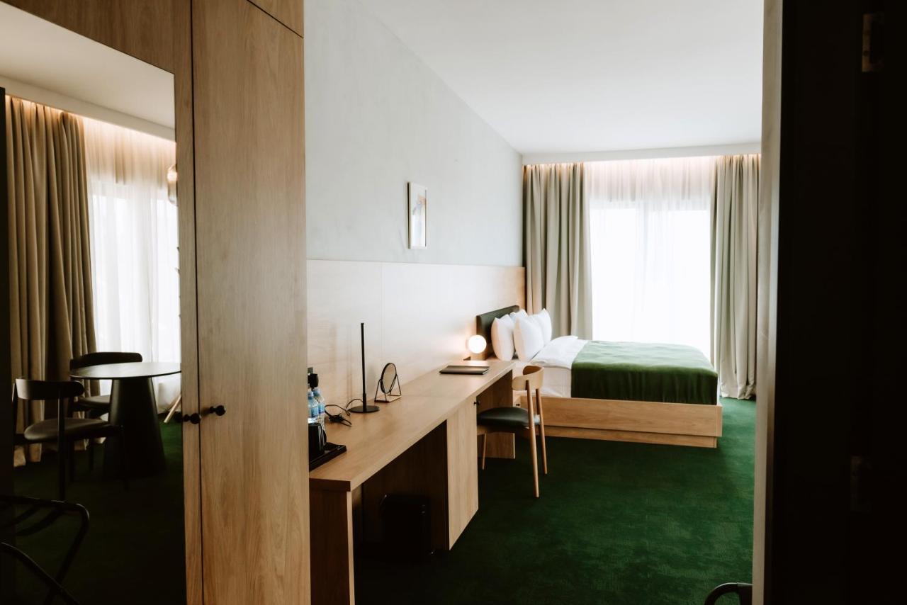 Hotel Septembar Podgorica Exteriér fotografie