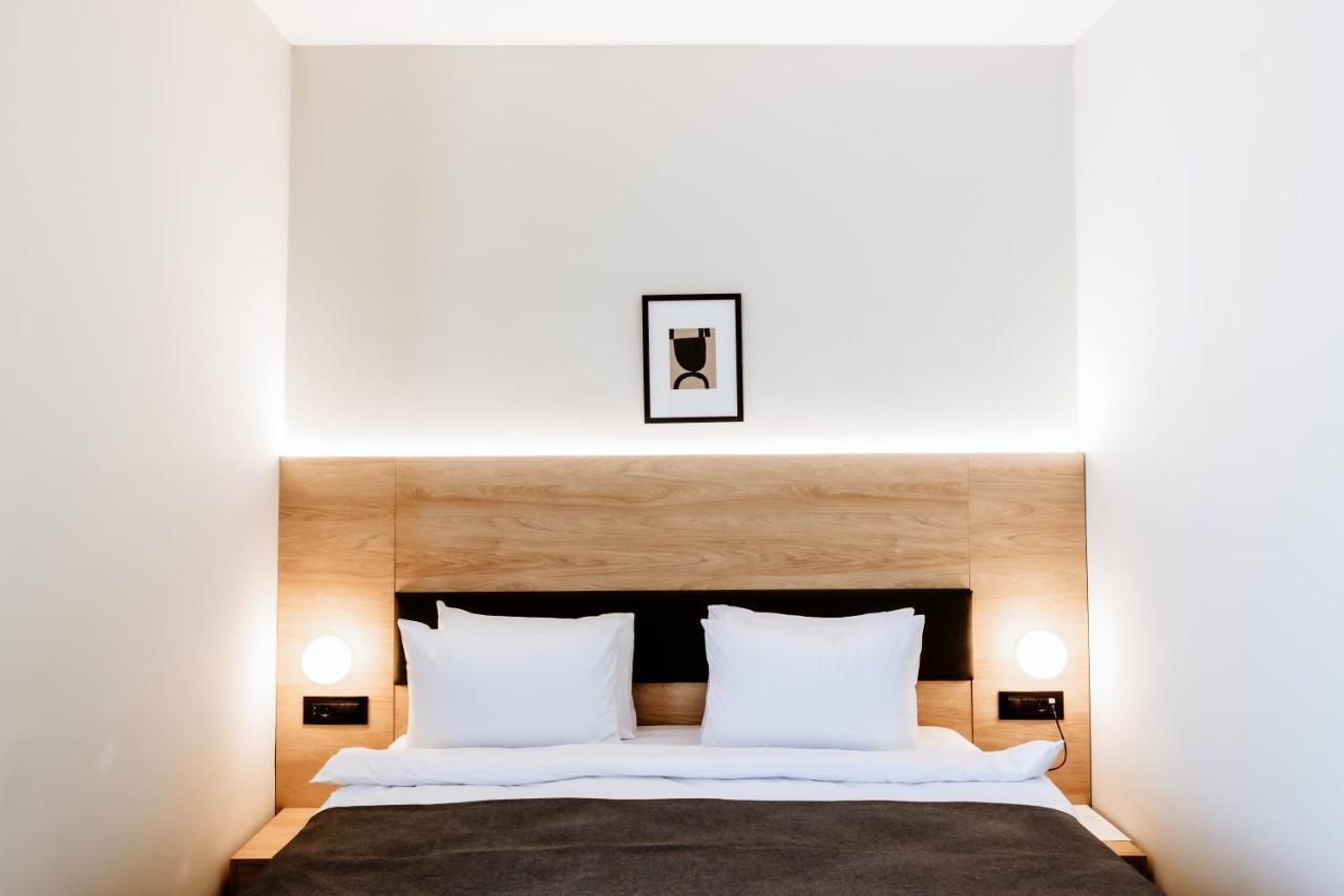 Hotel Septembar Podgorica Exteriér fotografie